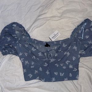 Butterfly crop tee